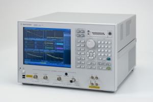 Analizzatore di sorgenti di segnale usato Agilent E5052B